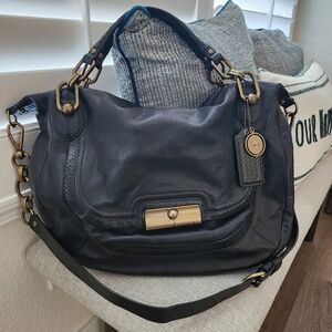 Coach Black Leather Shoulder & Crossbody Bag/Black